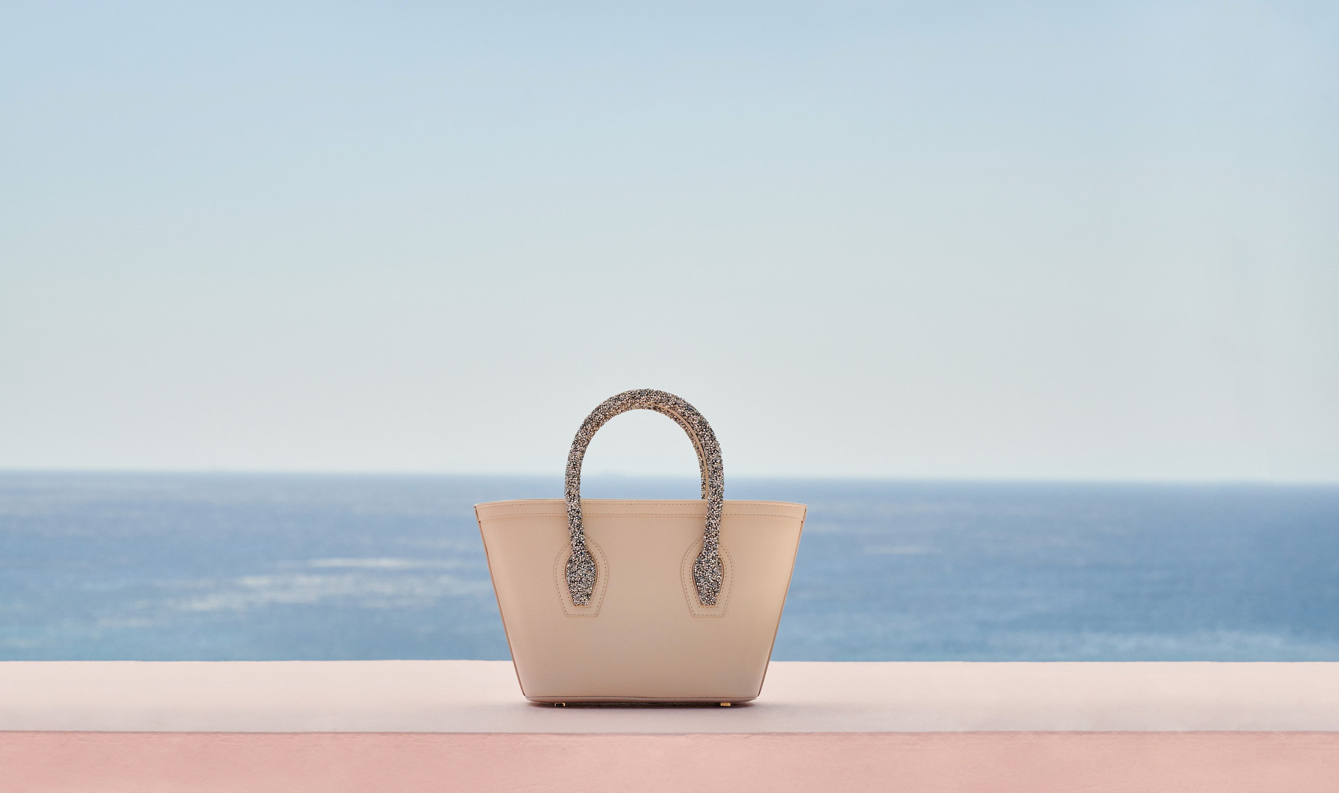 The Best Sustainable Bag Brands With No Baggage - Sustainable & Social